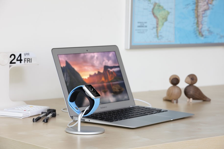 Just Mobile Lounge Dock