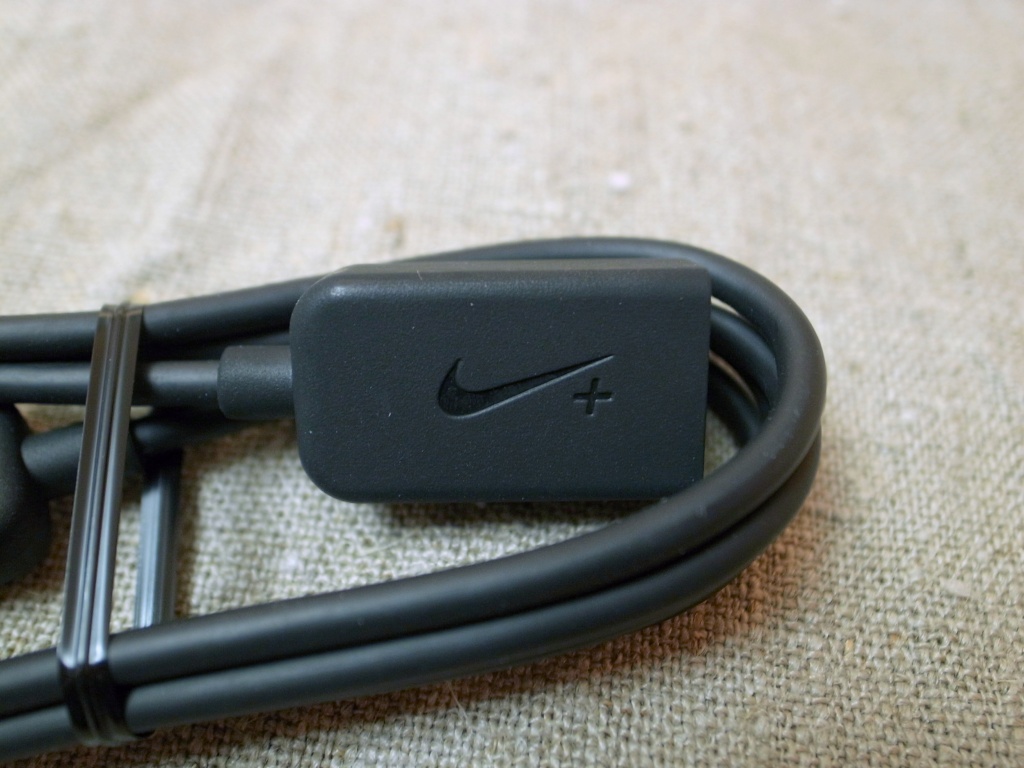Nike Fuelband    -  11
