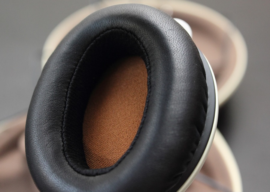 Sennheiser Momentum Sennheiser Momentum
