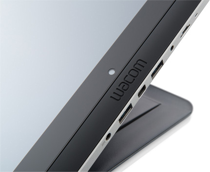 Купить wacom cintiq companion hybrid 32gb (dth-a1300h-2) - интерактивный дисплей и планшет в Москве. В нашем каталоге интернет-магазина icover.ru вы можете ознакомиться с ценами, подробным описанием, фотографиями и техническими характеристиками. Низкие цены. Высокое качество. Доставка по России. Заказать товары по телефону +7(495)229-39-50 Wacom Cintiq Companion Hybrid 32GB (DTH-A1300H-2) - интерактивный дисплей и планшет купить в интернет-магазине icover