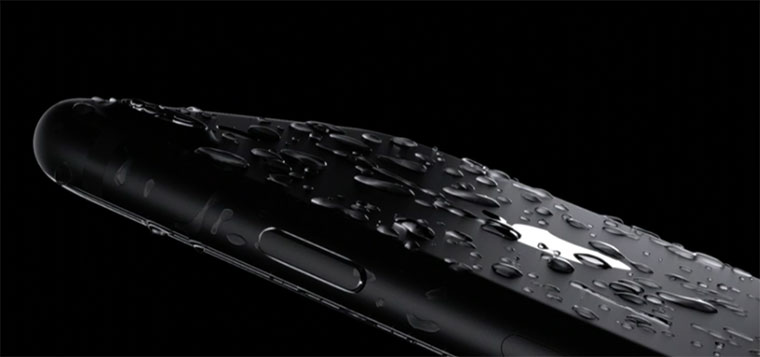 Смартфон Apple iPhone 7 32Gb (Black) купить в интернет-магазине icover