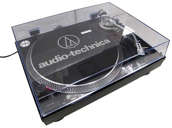 Проигрыватель виниловых пластинок Audio-Technica AT-LP120USBHC (Black) купить в интернет-магазине icover