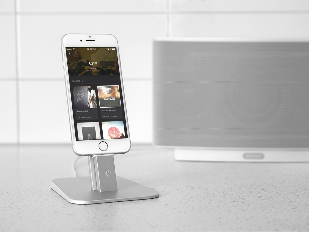 Универсальная док-станция Twelve South HiRise Deluxe (Silver) купить в интернет-магазине icover