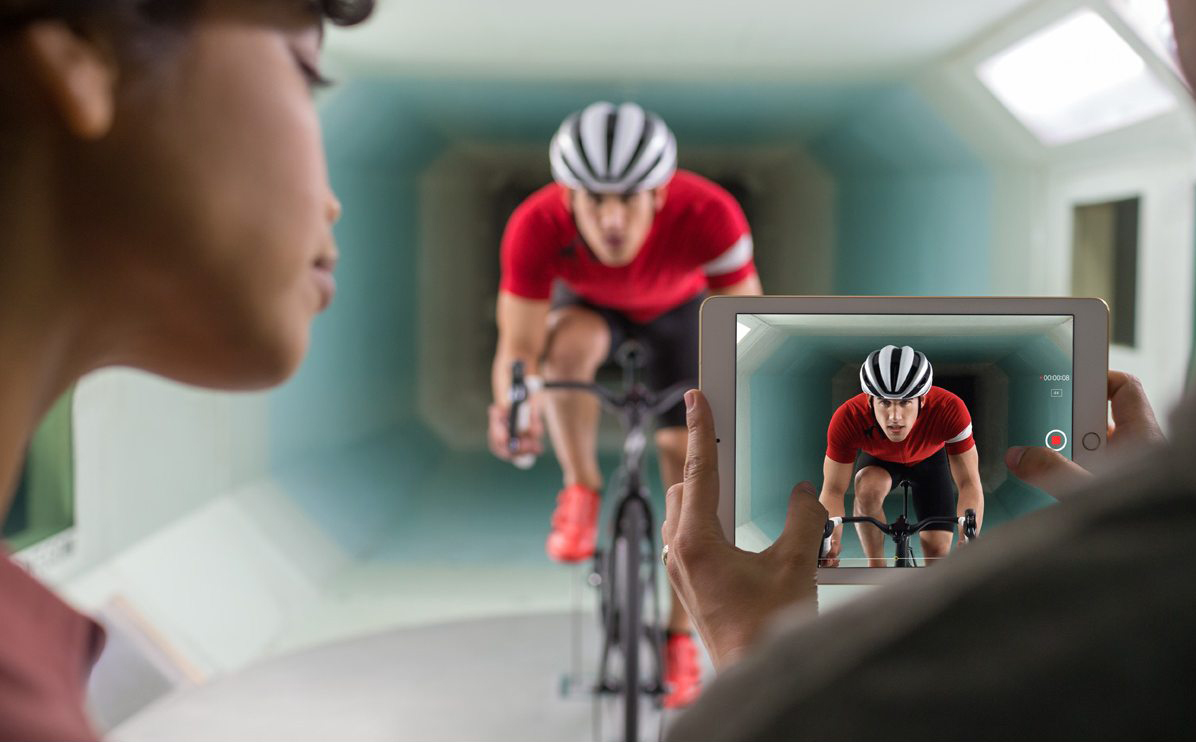 Планшет Apple iPad Pro 9.7 32Gb Wi-Fi (Space Grey) купить в интернет-магазине icover