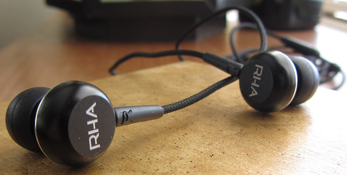 RHA MA350 - внутриканальные наушники (Black/Silver) купить в интернет-магазине icover