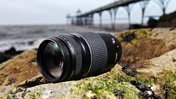 Купить объектив canon ef 75-300mm f/4-5.6 iii в Москве. В нашем каталоге интернет-магазина icover.ru вы можете ознакомиться с ценами, подробным описанием, фотографиями и техническими характеристиками. Низкие цены. Высокое качество. Доставка по России. Заказать товары по телефону +7(495)229-39-50 Объектив Canon EF 75-300mm f/4-5.6 III купить в интернет-магазине icover