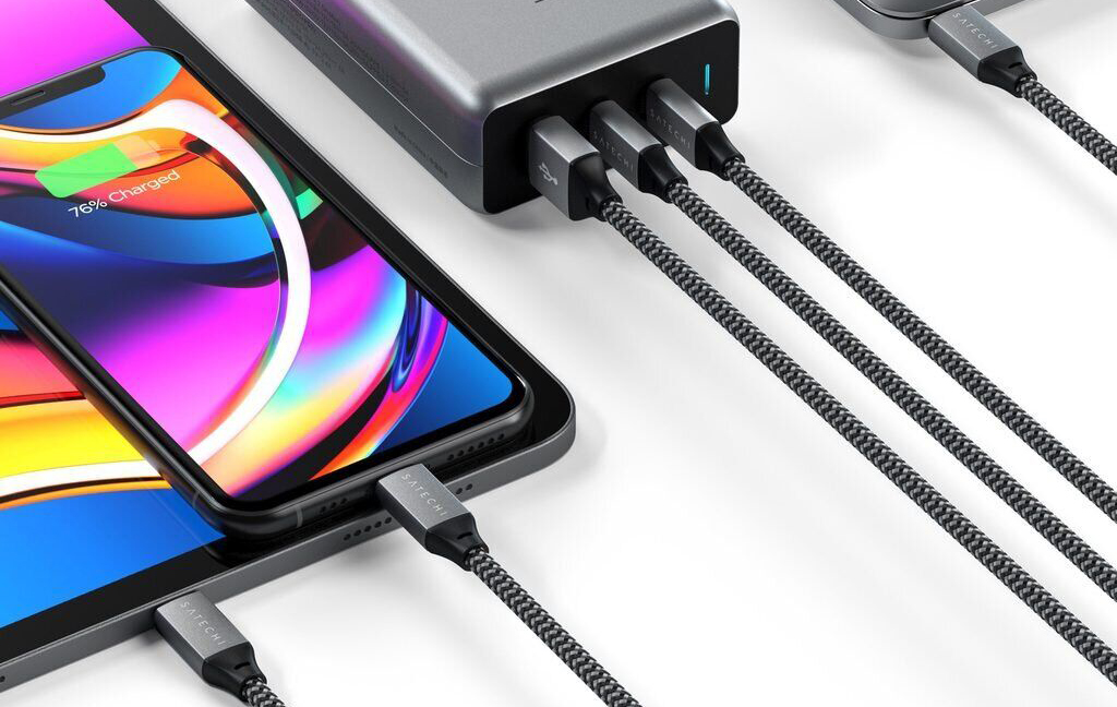 Сетевое зарядное устройство Satechi Compact Gan Charger (ST-TC100GM-EU) 100W Type-C PD (Space Grey) купить в интернет-магазине icover
