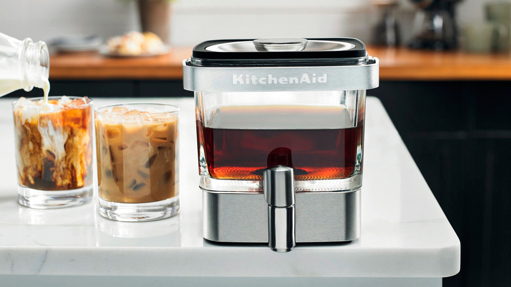 Кофеварка колд-брю KitchenAid Artisan 5KCM4212SX (Silver) купить в интернет-магазине icover