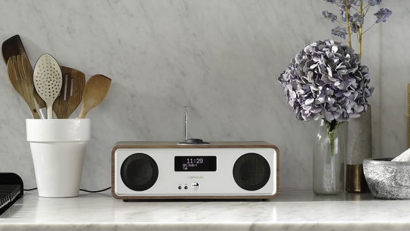 Портативная акустика Ruark R2 Mk3 (Walnut) купить в интернет-магазине icover