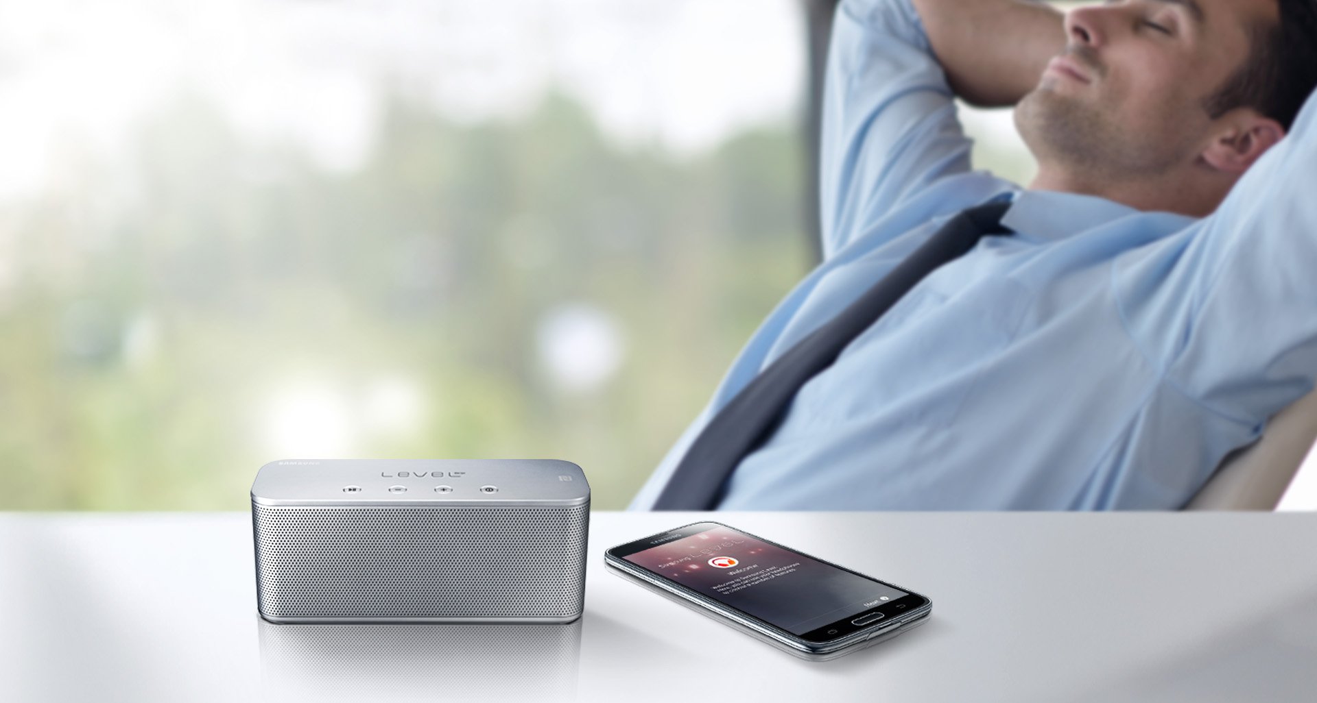 Купить samsung Level Box mini - акустическая система (Black) 302014 в  Москве в каталоге портативной акустики с аккумулятором с доставкой.  Характеристики, цены в интернет-магазине iCover.