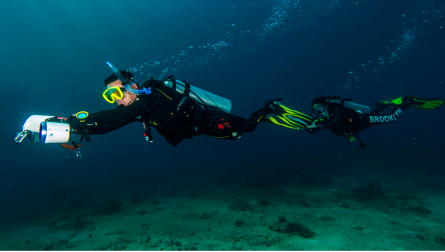 Seabob подводный скутер с человеком