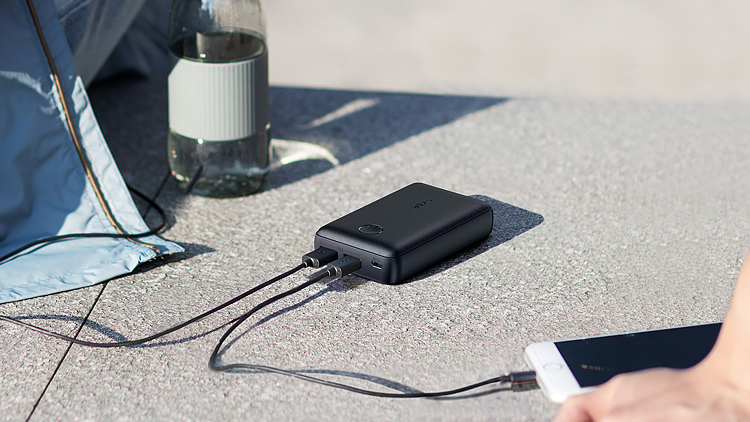 Внешний аккумулятор Anker PowerCore 10000 mAh A1223 (Black) купить в интернет-магазине icover