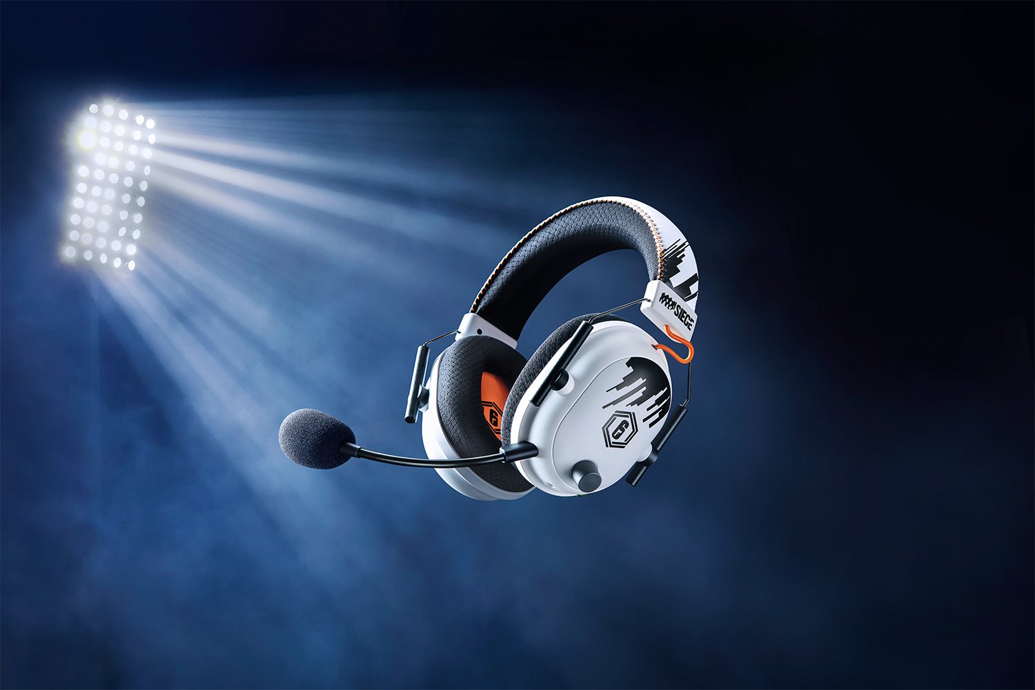 Игровая гарнитура Razer Blackshark V2 Pro Six Siege SE RZ04-03220200-R3M1 (White) купить в интернет-магазине icover