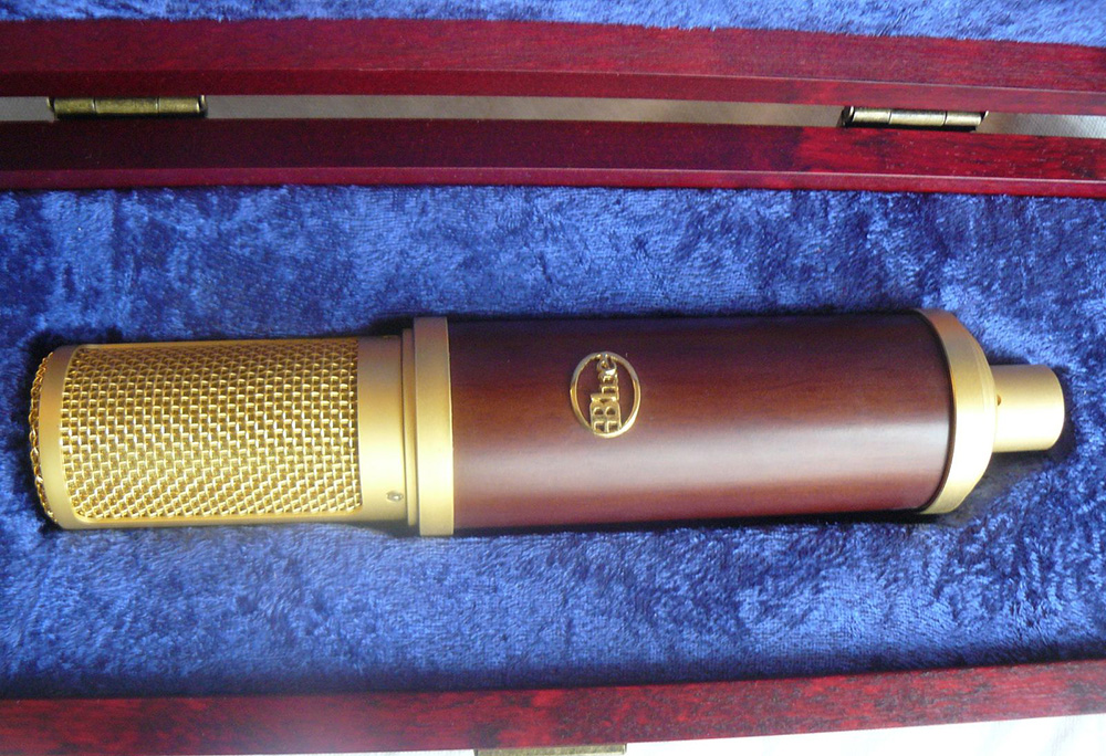Конденсаторный микрофон Blue Microphones Woodpecker (Red) купить в интернет-магазине icover