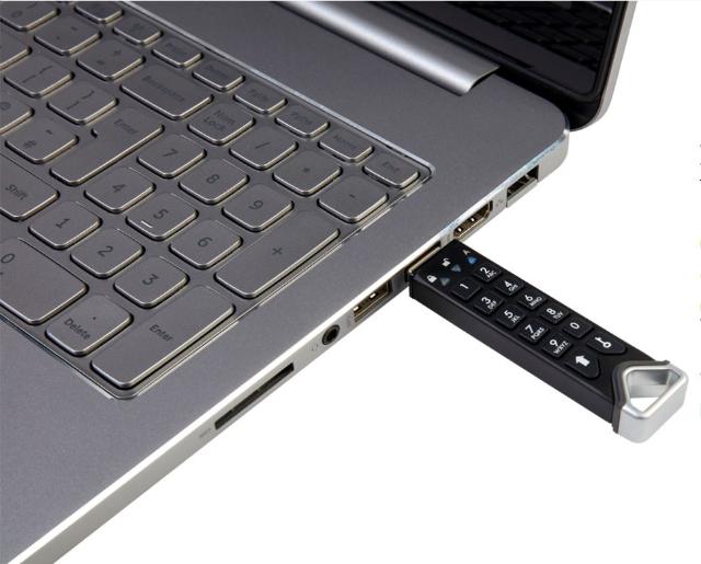 Защищенный USB-накопитель iStorage DatAshur Pro 2 16Gb (Black) купить в интернет-магазине icover