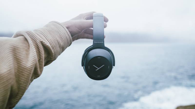 Беспроводные наушники Beyerdynamic Lagoon ANC 718238 (Explorer) купить в интернет-магазине icover