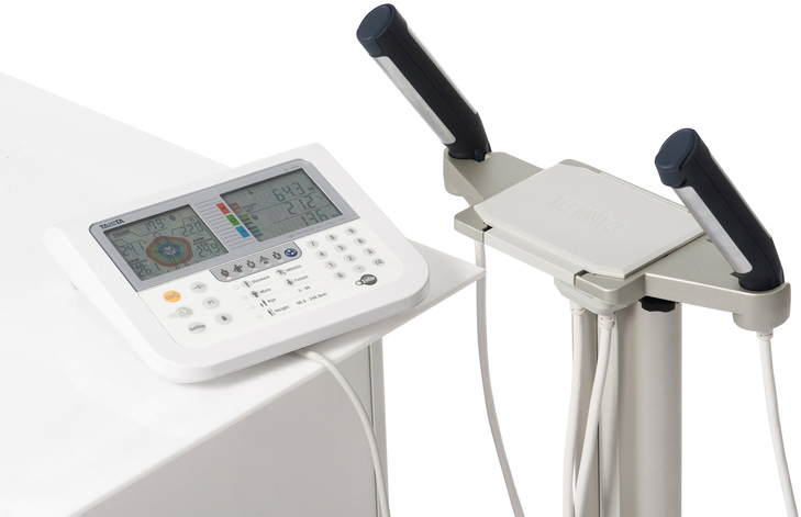 Медицинские весы с анализатором жировой массы Tanita MC-780MA купить в интернет-магазине icover