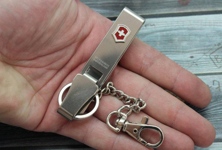 Подвеска на ремень Victorinox 4.1859 с цепочкой (Silver) купить в интернет-магазине icover