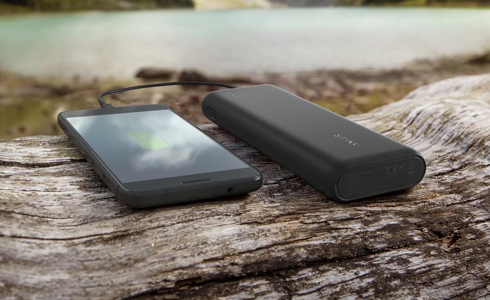 Портативный аккумулятор Anker PowerCore Speed 20000 mAh PD (Black) купить в интернет-магазине icover