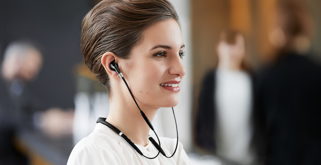 Беспроводная гарнитура Jabra Evolve 75e UC 7099-823-409 (Black) купить в интернет-магазине icover