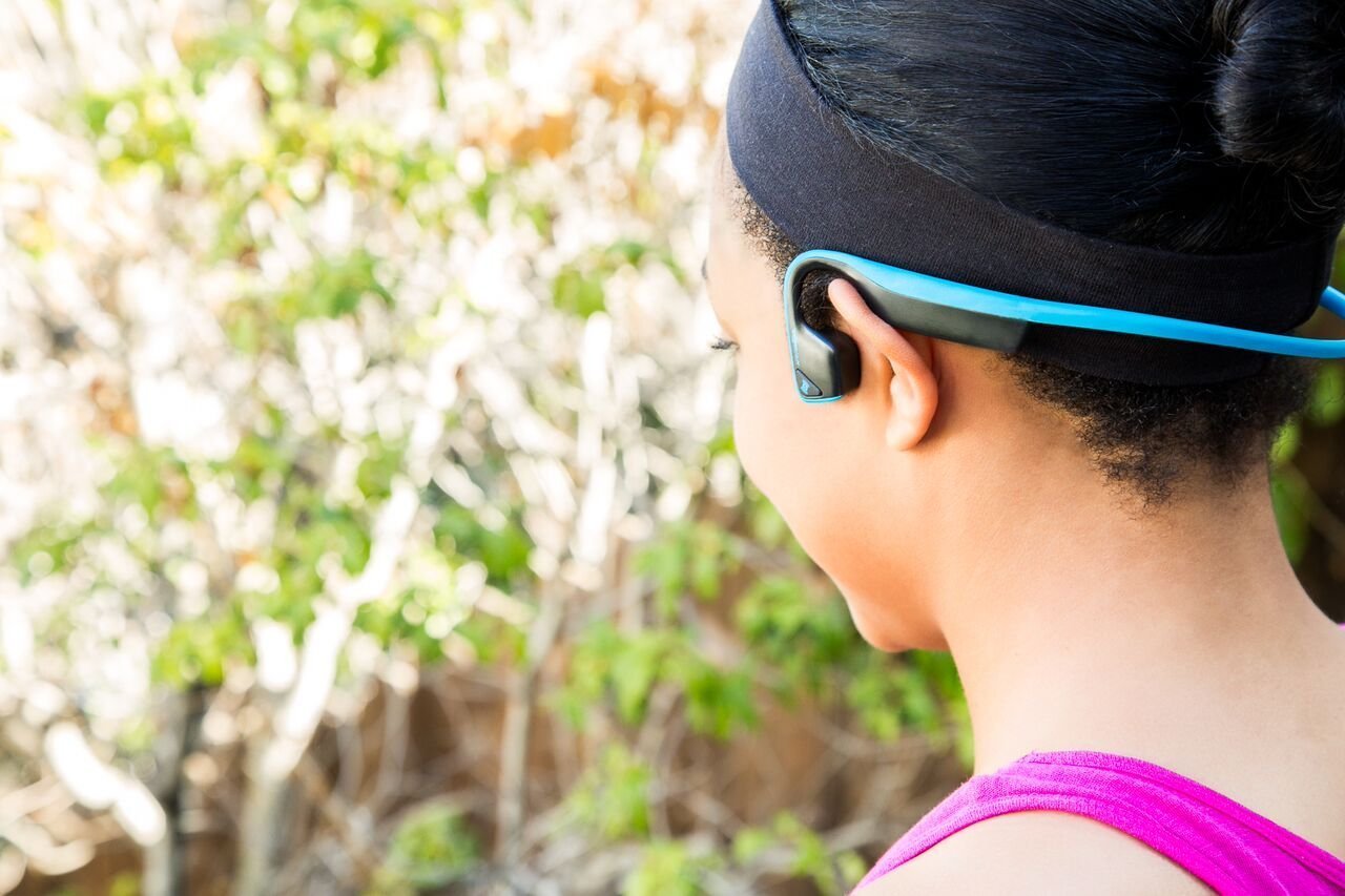 Стерео Bluetooth-гарнитура AfterShokz Trekz Titanium AS600OB (Ocean Blue) купить в интернет-магазине icover