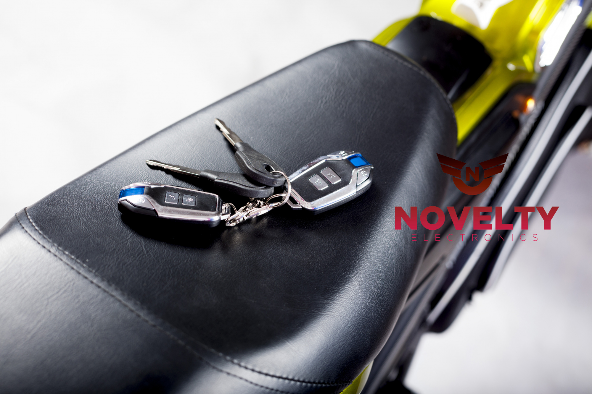 Купить минимотоцикл novelty electronics bike (black) в Москве. В нашем каталоге интернет-магазина icover.ru вы можете ознакомиться с ценами, подробным описанием, фотографиями и техническими характеристиками. Низкие цены. Высокое качество. Доставка по России. Заказать товары по телефону +7(495)229-39-50 Минимотоцикл Novelty Electronics Bike (Black) купить в интернет-магазине icover