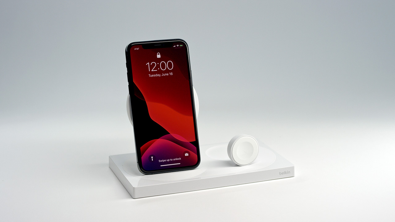 Купить беспроводное зарядное устройство belkin 3-in-1 wireless charger special edition (wiz004vfwh-apl) для iphone, airpods и apple watch (white) в Москве. В нашем каталоге интернет-магазина icover.ru вы можете ознакомиться с ценами, подробным описанием, фотографиями и техническими характеристиками. Низкие цены. Высокое качество. Доставка по России. Заказать товары по телефону +7(495)229-39-50 Беспроводное зарядное устройство Belkin 3-in-1 Wireless Charger Special Edition (WIZ004vfWH-APL) для iPhone, AirPods и Apple Watch (White) купить в интернет-магазине icover