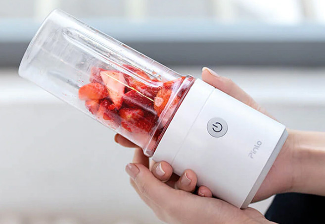 Портативный блендер Xiaomi Pinlo Hand Juice Machine (White) купить в интернет-магазине icover