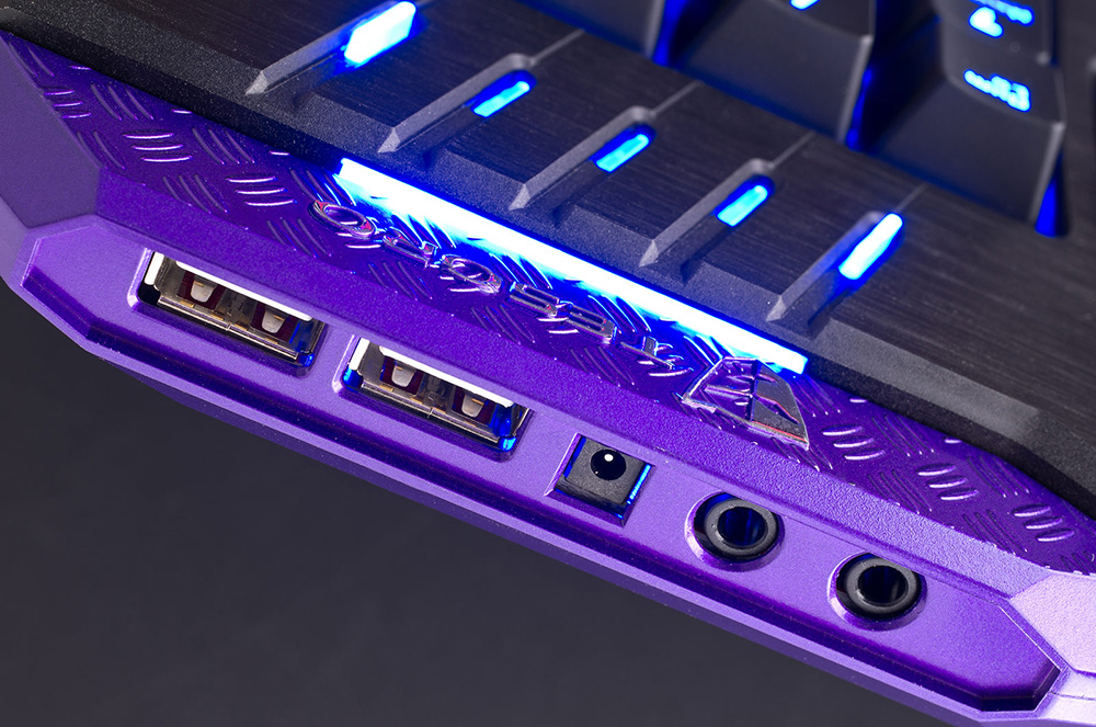 Купить tesoro colada evil ts-g3nl - игровая клавиатура (black/cherry mx black) в Москве. В нашем каталоге интернет-магазина icover.ru вы можете ознакомиться с ценами, подробным описанием, фотографиями и техническими характеристиками. Низкие цены. Высокое качество. Доставка по России. Заказать товары по телефону +7(495)229-39-50 Tesoro Colada Evil TS-G3NL - игровая клавиатура (Black/Cherry MX Black) купить в интернет-магазине icover