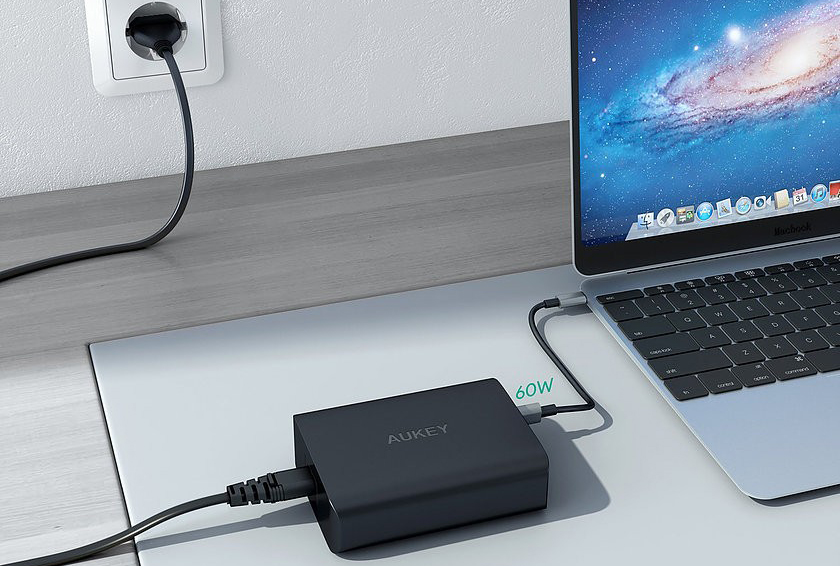Сетевое зарядное устройство Aukey Wall Charger PD USB-C PA-Y12 (Black) купить в интернет-магазине icover