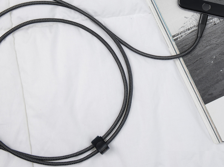 Кабель для iPhone, iPad Anker PowerLine+ II (A8452011) Lightning 0.9 m + Чехол (Black) купить в интернет-магазине icover