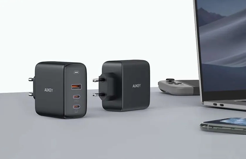 Сетевое зарядное устройство Aukey Omnia Mix 3 PD 90W PA-B6S (Black) купить в интернет-магазине icover