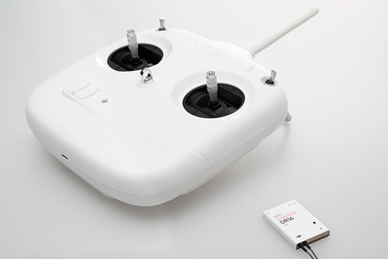 Купить dt7 & dr16 rc системы дистанционного управления dji в Москве. В нашем каталоге интернет-магазина icover.ru вы можете ознакомиться с ценами, подробным описанием, фотографиями и техническими характеристиками. Низкие цены. Высокое качество. Доставка по России. Заказать товары по телефону +7(495)229-39-50 DT7 & DR16 RC системы дистанционного управления DJI купить в интернет-магазине icover