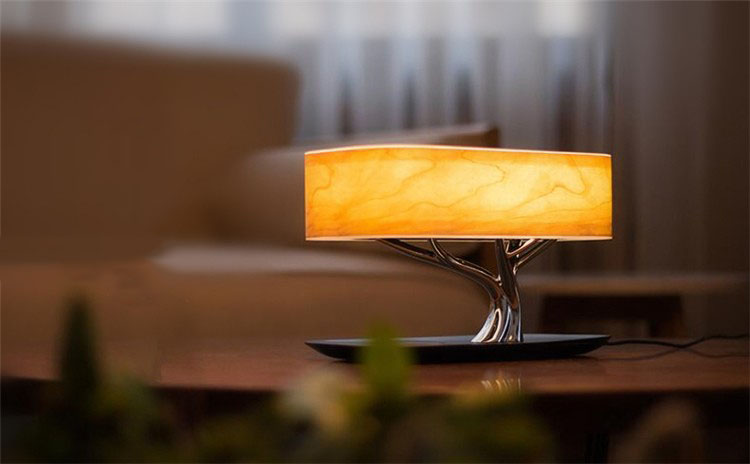 Умный светильник HomeTree Light of Tree (YT-M1602-L2) с беспроводной зарядкой купить в интернет-магазине icover