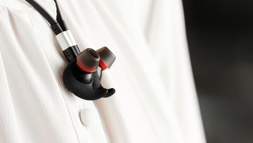 Беспроводная гарнитура Jabra Evolve 75e UC 7099-823-409 (Black) купить в интернет-магазине icover