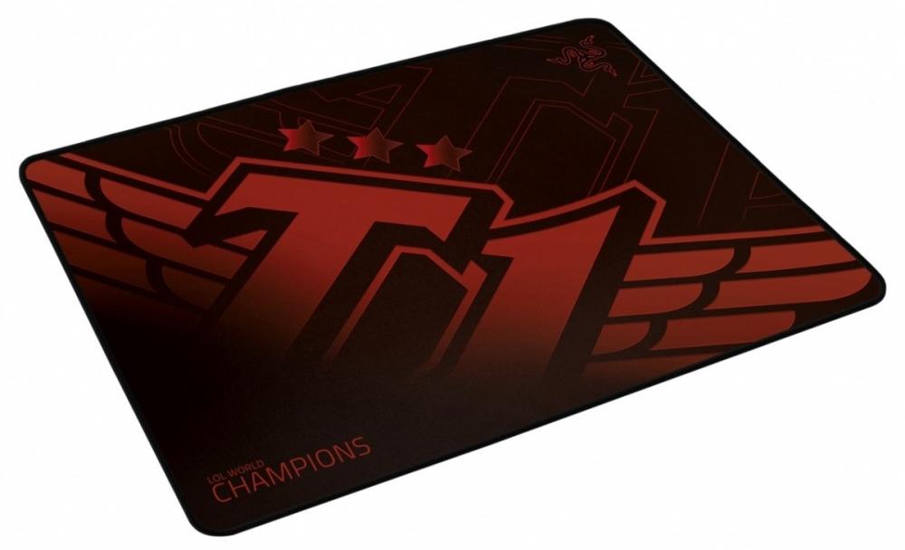Коврик для мыши Razer Goliathus SKT T1 RZ02-01072300-R3M1 (Red) купить в интернет-магазине icover