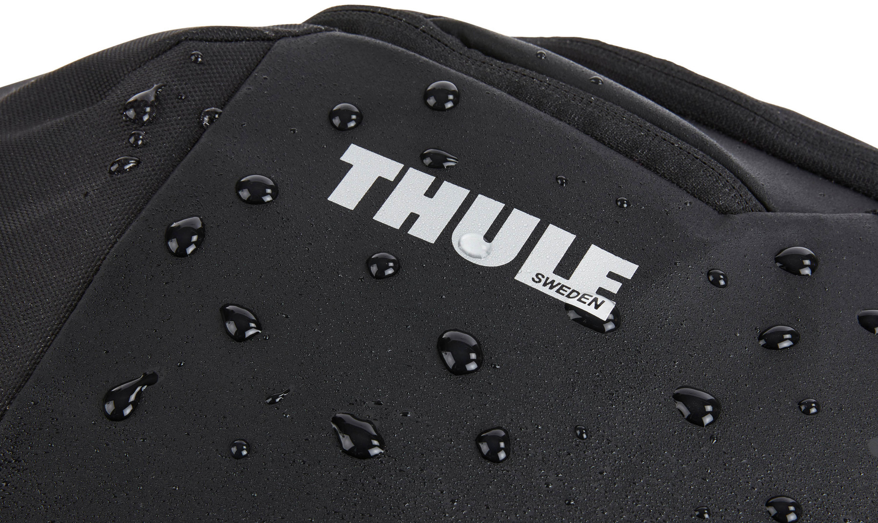 Рюкзак Thule Chasm 26L (3204292) для ноутбука 15.6" (Black) купить в интернет-магазине icover