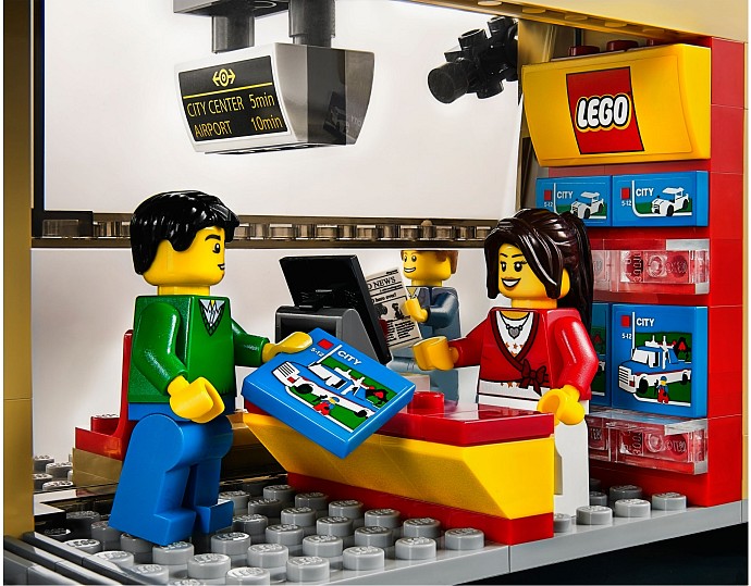Lego city train station 60050 on sale