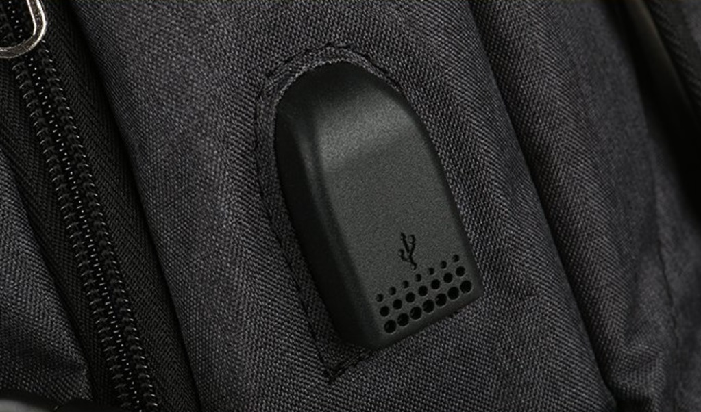 Mancro Business Water Resistant Backpack  - рюкзак для ноутбука 17" с USB-портом  (Black) купить в интернет-магазине icover