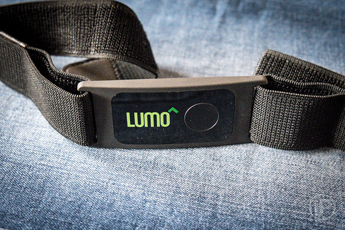 Lumo BodyTech LUMOback 4.0 - сенсор осанки и активности для iOS/Android купить в интернет-магазине icover