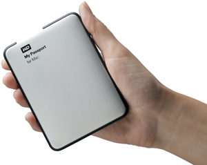 Купить western digital my passport for mac 1tb usb 3.0 (wdbjvs0010bsl-eeua) – портативный внешний жесткий диск (silver) в Москве. В нашем каталоге интернет-магазина icover.ru вы можете ознакомиться с ценами, подробным описанием, фотографиями и техническими характеристиками. Низкие цены. Высокое качество. Доставка по России. Заказать товары по телефону +7(495)229-39-50 Western Digital My Passport for Mac 1TB USB 3.0 (WDBJVS0010BSL-EEUA) – портативный внешний жесткий диск (Silver) купить в интернет-магазине icover