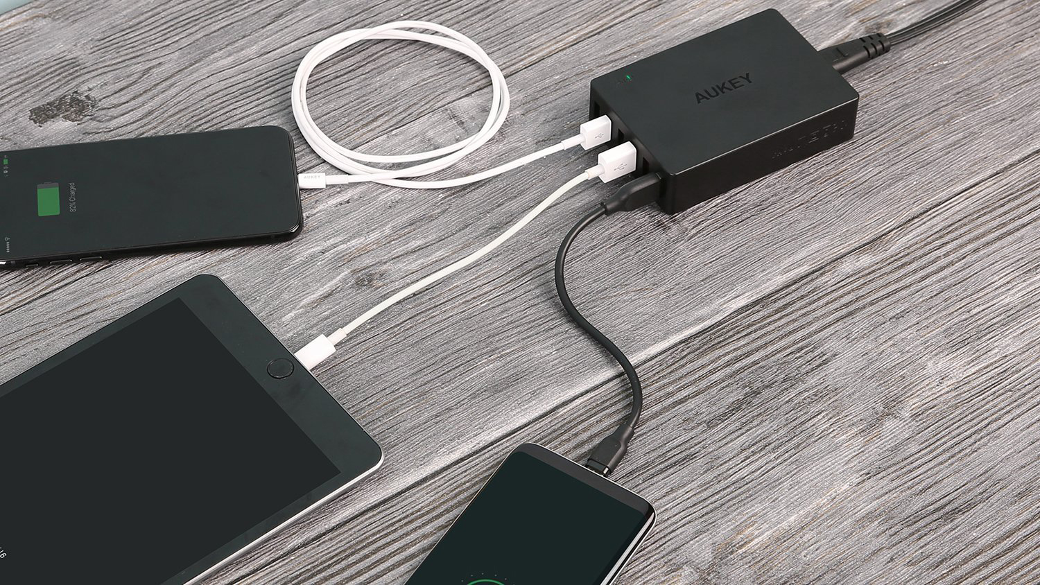 Сетевое зарядное устройство Aukey PA-T11 (Black) купить в интернет-магазине icover