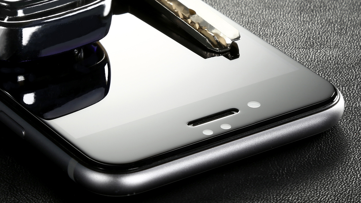 Защитное стекло Baseus Silk-screen Tempered Glass Film (SGAPIPH7SP-ASL01) для iPhone 8 Plus (Black) купить в интернет-магазине icover