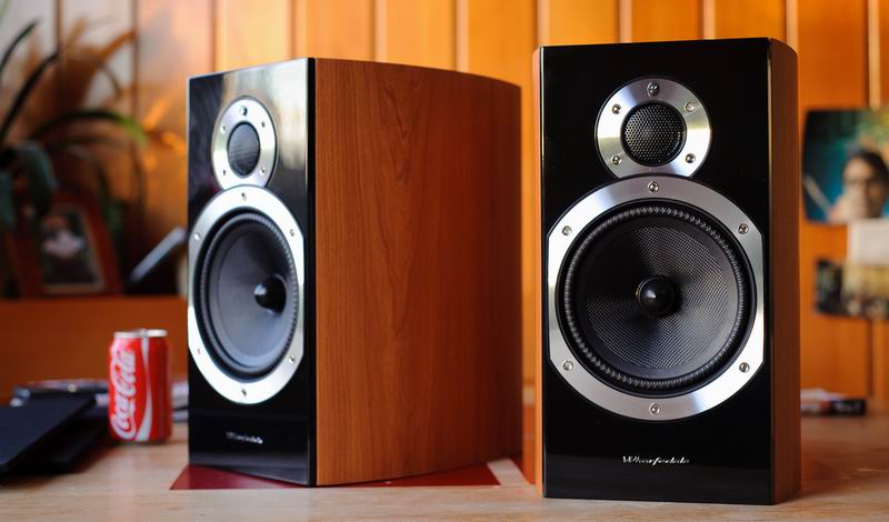 Wharfedale Diamond 10.1 - полочная акустическая система (Blackwood) купить в интернет-магазине icover