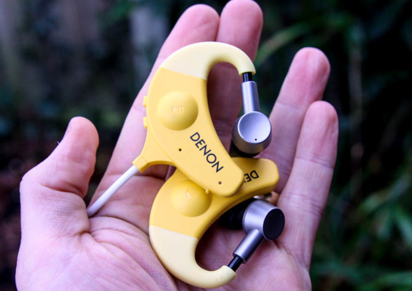 Denon AH-W150 - внутриканальные наушники c микрофоном (Yellow) купить в интернет-магазине icover