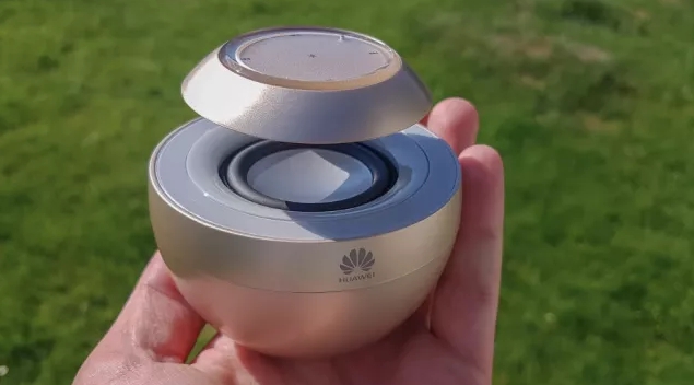Портативная акустика Huawei AM08 (Gold) купить в интернет-магазине icover