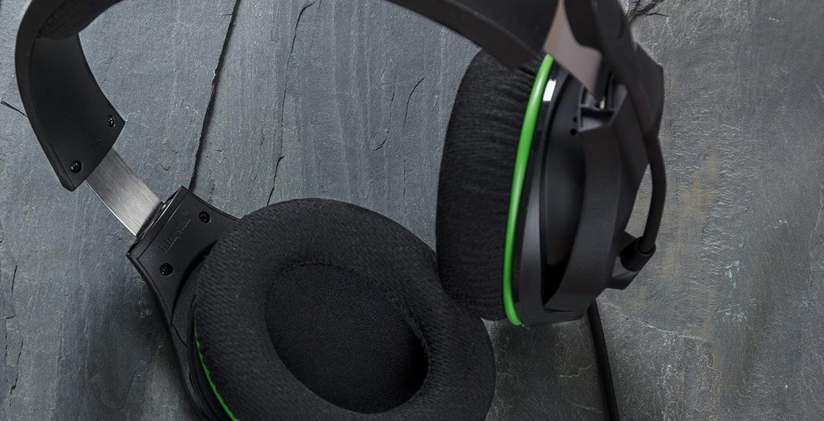 Игровая гарнитура HyperX CloudX Stinger Core (HX-HSCSCX-BK) для Xbox One/Series S/Series X (Black) купить в интернет-магазине icover