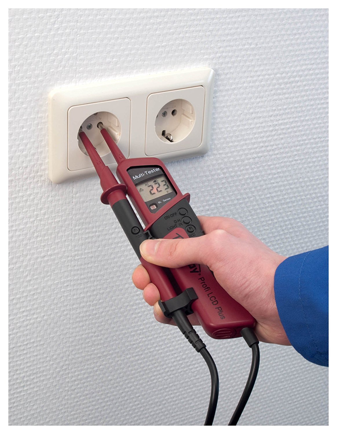 В каких электроустановках применяются указатели напряжения для проверки совпадения фаз