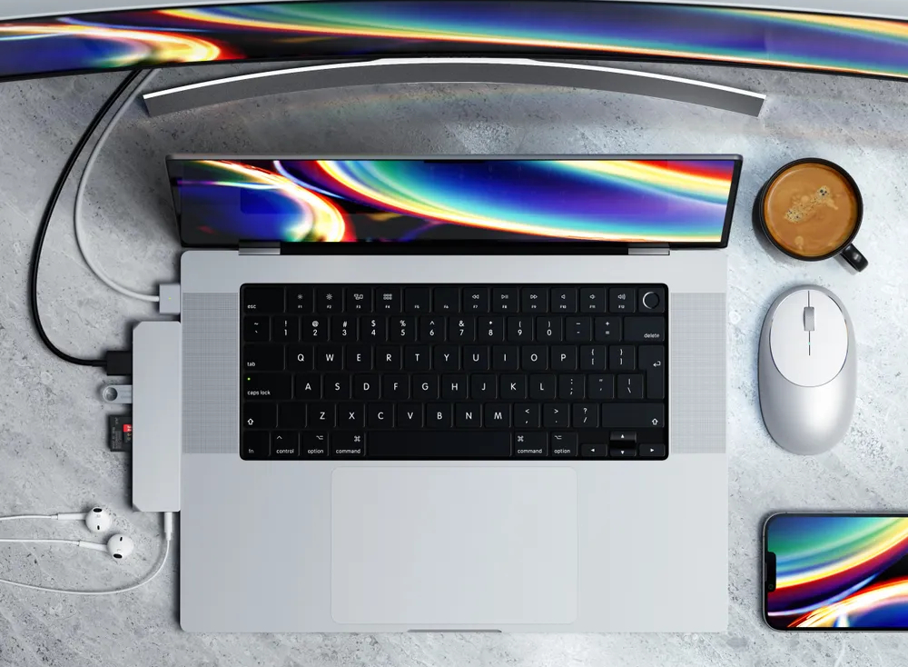 Хаб Satechi USB-C Pro Hub Max ST-UCPHMXS для MacBook Pro 2021 (Space Grey) купить в интернет-магазине icover