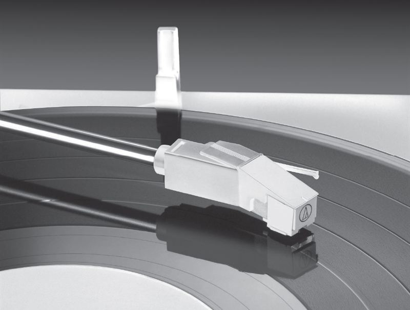 Проигрыватель виниловых пластинок Audio-Technica AT-LP60-BT (Black) купить в интернет-магазине icover